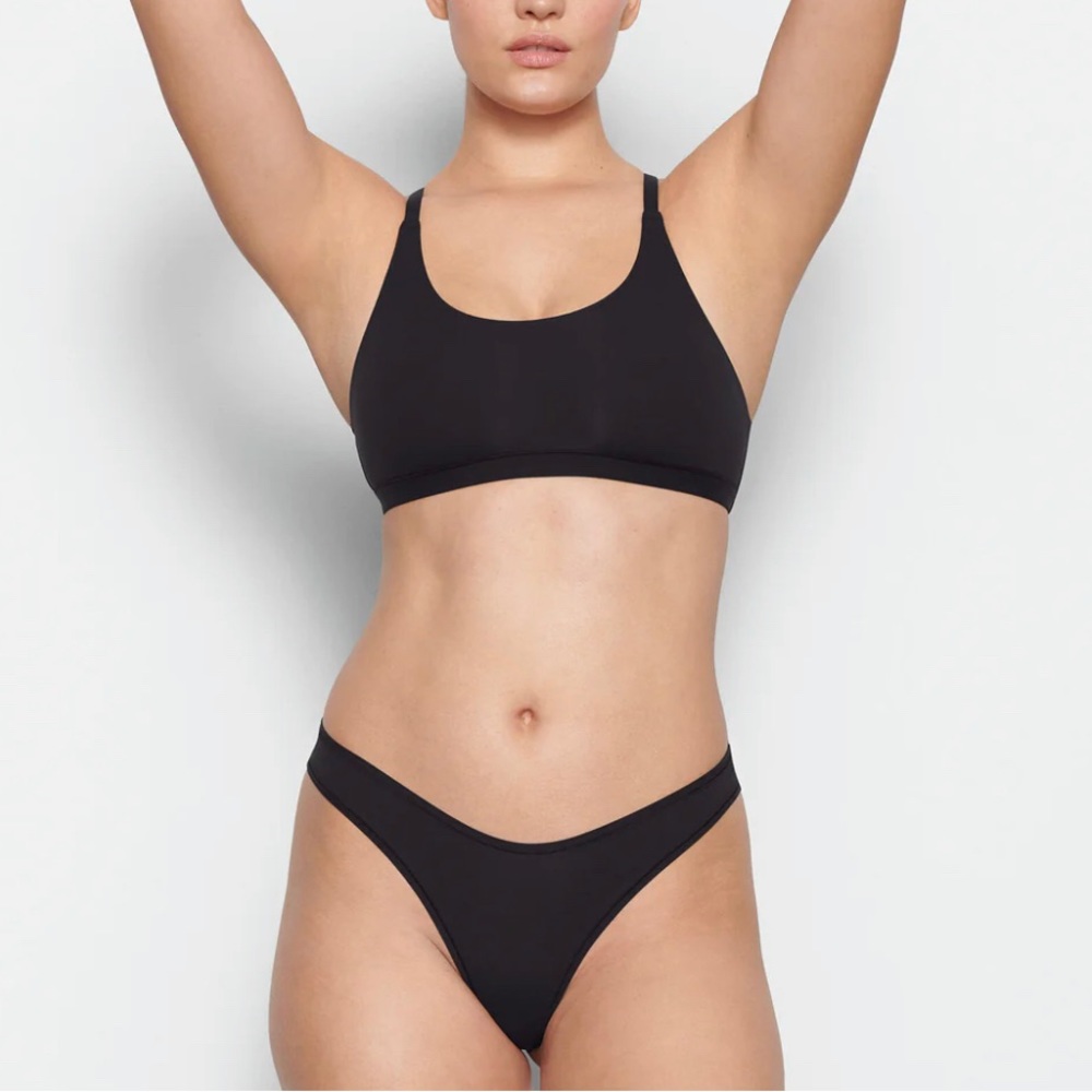 Skims Fits Everybody Racerback Bralette